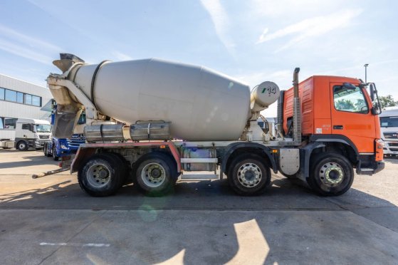 VOLVO FMX 370+STETTER FMX 370+STETTER 2013 2 image 2