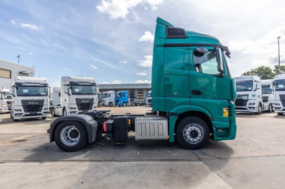 MERCEDES ACTROS 1845 LS Mercedes-Benz ACTROS 1845 LS 2015 2 Tractor Units image 17
