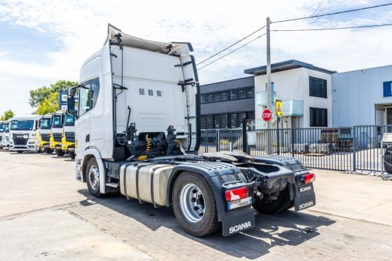 SCANIA R450 NEW MODEL+RETARDER R450 NEW MODEL+RETARDER 2018 2 Tractor Units image 8