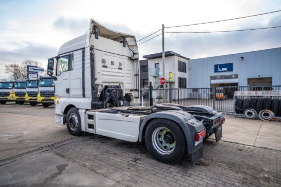 MAN TGX 18.460 XLX + INTARDER TGX 18.460 XLX + INTARDER 2018 2 Tractor Units image 5