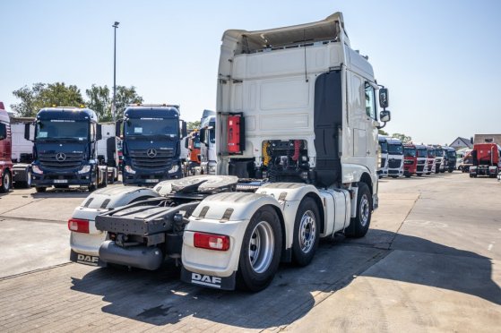DAF XF 460-6X2-345.000 KM+ADR XF 460-6X2-345.000 KM+ADR 2016 2 Tractor Units image 48