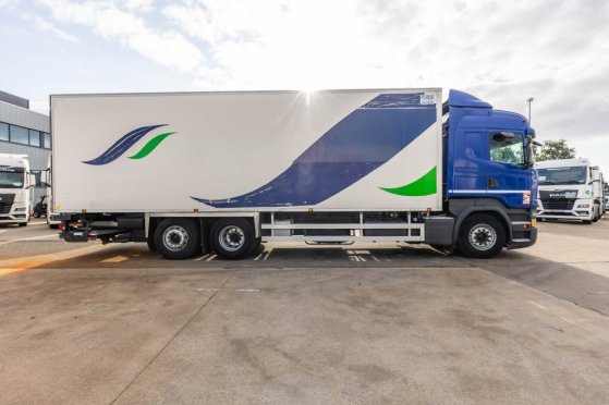 SCANIA R410+CHEREAU+CARRIER 1150 MT-TRI-TEMP+DHOLLANDIA 2.5T. R410+CHEREAU+CARRIER 1150 MT-TRI-TEMP+DHOLLANDIA 2.5T. 2016 ...