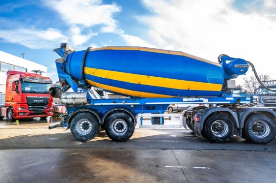 LIEBHERR BETONMIXER-LIEBHERR-12 M3 BETONMIXER-LIEBHERR-12 M3 2017 2 Concrete Mixer Pump image 12