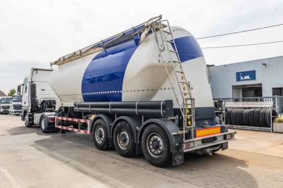 FELDBINDER EUT 40.3- 40.000 L CEMENT/CIMENT/ZEMENT Feldbinder EUT 40.3- 40.000 L CEMENT/CIMENT/ZEMENT 2011 2 Tanker semi t...