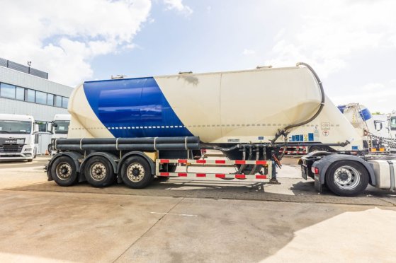 FELDBINDER EUT 40.3- 40.000 L CEMENT/CIMENT/ZEMENT Feldbinder EUT 40.3- 40.000 L CEMENT/CIMENT/ZEMENT 2012 2 Tanker semi t...