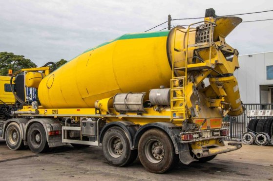 DE BUF BETON MIXER/MALAXEUR/MISCHER12M3 De Buf BETON MIXER/MALAXEUR/MISCHER12M3 2014 2 image 4