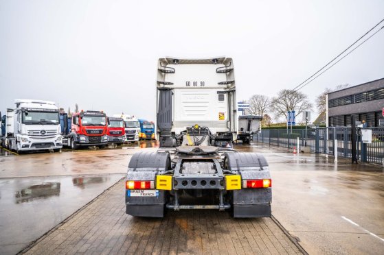 IVECO STRALIS 460 + KIPHYDR. STRALIS 460 + KIPHYDR. 2016 2 Tractor Units image 19