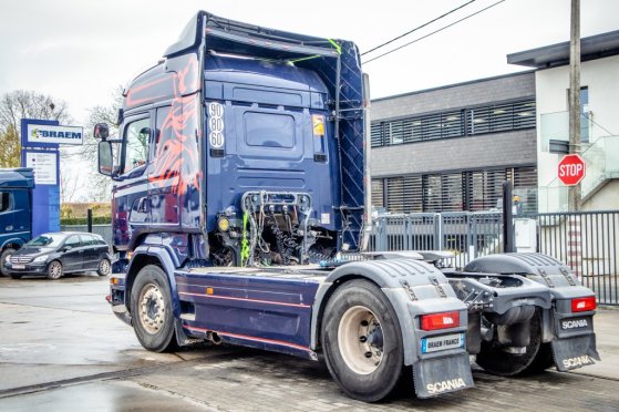 SCANIA R450+INTARDER+KIPHYDR+65T+FULL OPTION R450+INTARDER+KIPHYDR+65T+FULL OPTION 2015 2 Tractor Units image 17