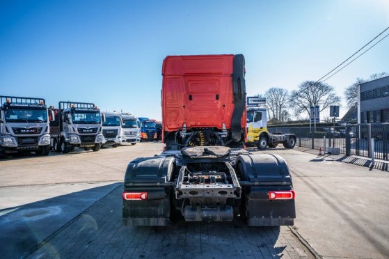 MERCEDES ACTROS 1843 LS+KIPHYDR. ACTROS 1843 LS+KIPHYDR. 2017 2 Tractor Units image 34
