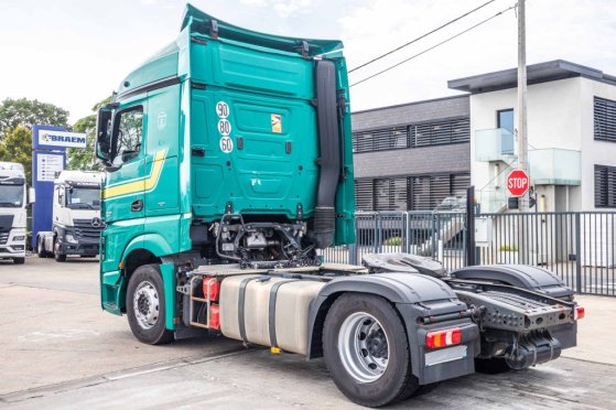 MERCEDES ACTROS 1845 LS+E5 Mercedes-Benz ACTROS 1845 LS+E5 2012 2 Tractor Units image 16