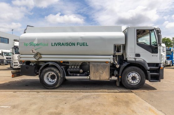 IVECO STRALIS 270 // CITERNE 14.000L+4 COMP STRALIS 270 // CITERNE 14.000L+4 COMP 2006 2 image 4