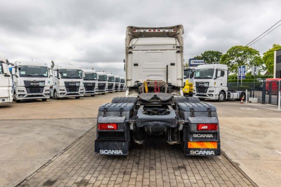 SCANIA R580-6x4-Intarder-BIG AXLES R580-6x4-Intarder-BIG AXLES 2017 2 Tractor Units image 2