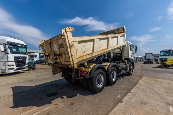 MAN TGS 33.400 BB+BIBENNE+INTARDER TGS 33.400 BB+BIBENNE+INTARDER 2009 2 Tipper trucks image 15