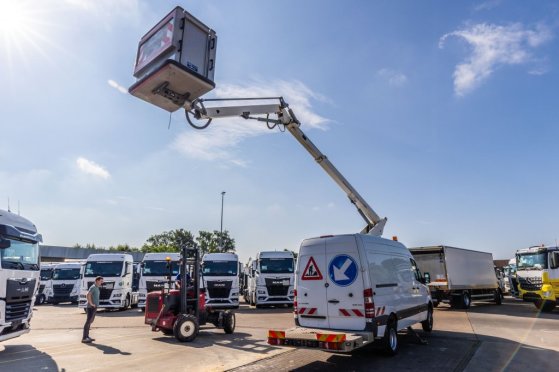 MERCEDES SPRINTER 516 CDI - DANILIFT P145 V Mercedes-Benz Sprinter 516 CDI - DANILIFT P145 V 2017 2 image 4