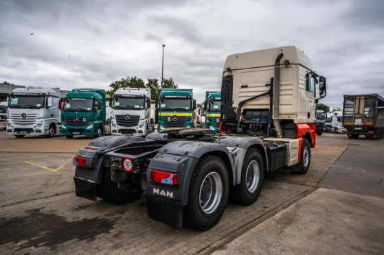 MAN TGX 33.560 XLX BLS+BIG AXLES+INTARDER TGX 33.560 XLX BLS+BIG AXLES+INTARDER 2015 2 Tractor Units image 4