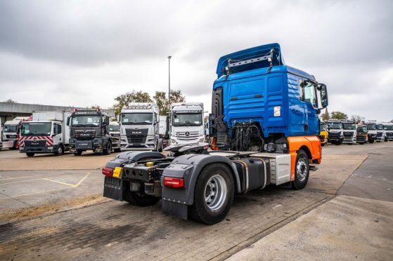 MAN TGX 18.420 XL BLS-INTARDER+HYDR. TGX 18.420 XL BLS-INTARDER+HYDR. 2017 2 Tractor Units image 4