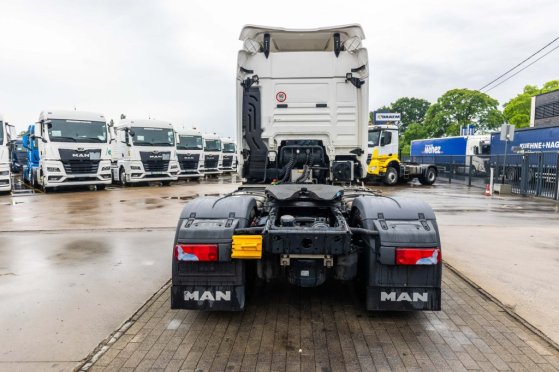 MAN TGX 18.470 BLS+KIPHYDR.+ INTARDER TGX 18.470 BLS+KIPHYDR.+ INTARDER 2020 2 Tractor Units image 32