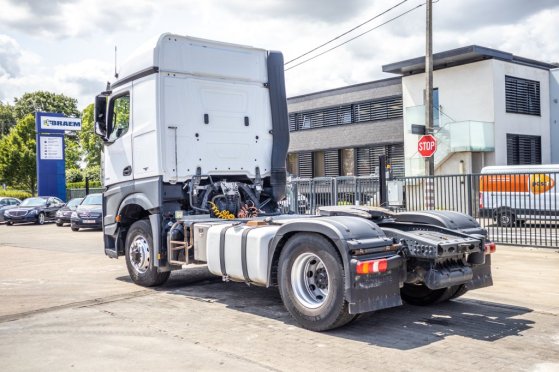 MERCEDES AROCS 1845 HAD + HYDR. Mercedes-Benz AROCS 1845 HAD + HYDR. 2017 2 Tractor Units image 34