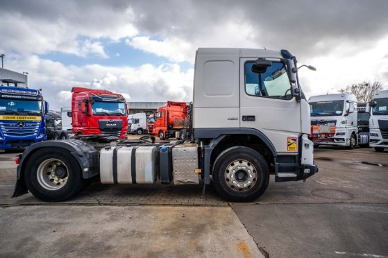 VOLVO FMX 420+HYDR FMX 420+HYDR 2010 2 Tractor Units image 61