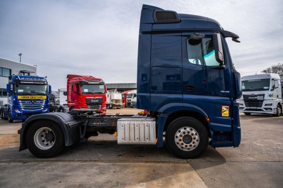 MERCEDES ACTROS 1846 BLS +ADR Mercedes-Benz ACTROS 1846 BLS +ADR 2018 2 Tractor Units image 19