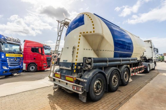 FELDBINDER EUT 40.3- 40.000 L CEMENT/CIMENT/ZEMENT Feldbinder EUT 40.3- 40.000 L CEMENT/CIMENT/ZEMENT 2012 2 Tanker semi t...