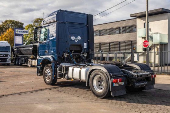 MERCEDES AROCS 1843 LS ( NO ACTROS) +HYDRAULIQUE Mercedes-Benz AROCS 1843 LS ( NO ACTROS) +HYDRAULIQUE 2015 2 Tractor Unit...