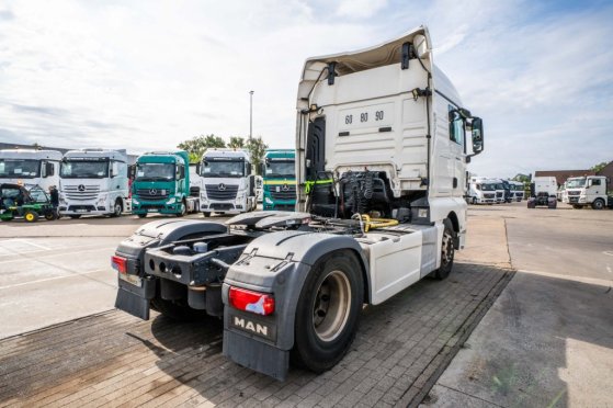 MAN TGX 18 460 XLX BLS+INTARDER+ADR+KIPHYDR. TGX 18 460 XLX BLS+INTARDER+ADR+KIPHYDR. 2017 2 Tractor Units image 4