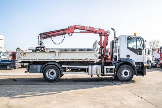 IVECO STRALIS 310- E5 + HMF 1110 K2 STRALIS 310- E5 + HMF 1110 K2 2008 2 Tipper trucks image 64