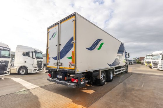 SCANIA R410+CHEREAU+CARRIER 1150 MT-TRI-TEMP+DHOLLANDIA 2.5T. R410+CHEREAU+CARRIER 1150 MT-TRI-TEMP+DHOLLANDIA 2.5T. 2016 ...