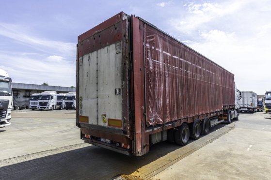 LECITRAILER CUELLO CISNE 3E-RD+DOUBLE ETAGE+DHOLLANDIA 2TON Lecitrailer CUELLO CISNE 3E-RD+DOUBLE ETAGE+DHOLLANDIA 2TON 20...