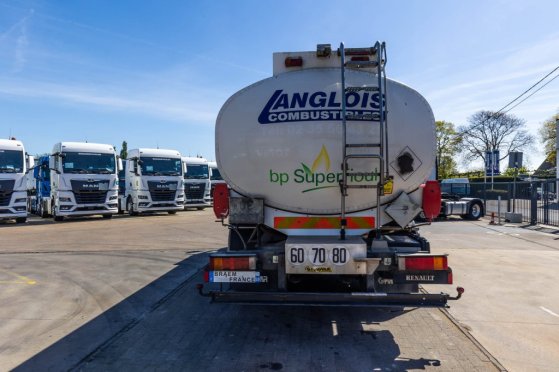 RENAULT PREMIUM 270 + MAGYAR 13000L+4COMP+INTARDER PREMIUM 270 + MAGYAR 13000L+4COMP+INTARDER 2005 2 image 73
