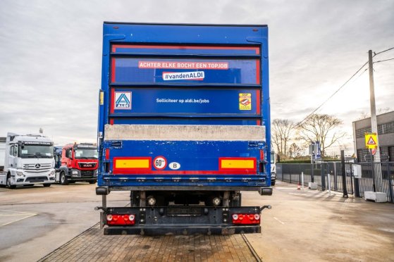 SCHMITZ SCB-S3B+ TK SLXe300 - 4210 H Schmitz Cargobull SCB-S3B+ TK SLXe300 - 4210 H 2015 2 Refrigerated semi trailers imag...