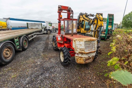 MANITOU BF MC50K- 5TON BF MC50K- 5TON 1980 2 Forklift image 3