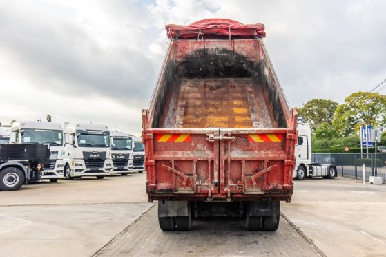 MAN TGS 33.400 BB TGS 33.400 BB 2016 2 Tipper trucks image 5