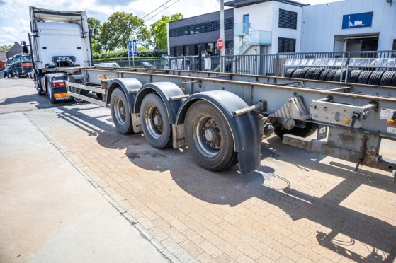 FRUEHAUF CONTAINERCHASSIS 40' CONTAINERCHASSIS 40' 2007 2 image 5