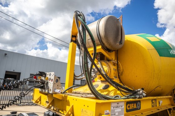 CIFA BETON MIXER/MALAXEUR/MISCHER 12M3 - STEERING AXLE CIFA BETON MIXER/MALAXEUR/MISCHER 12M3 - STEERING AXLE 2018 2 image 19