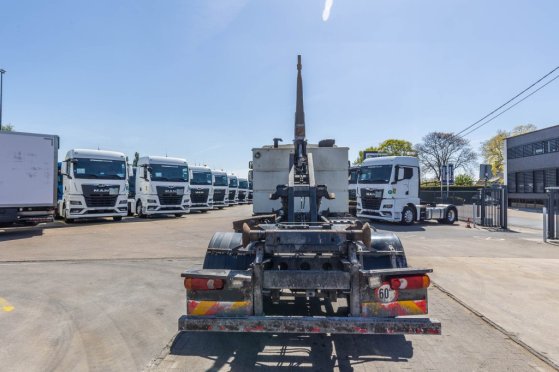 DAF CF55.220 CF55.220 2012 2 image 18