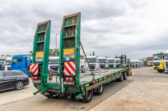MOL A79/2020/40/50 - 40 TON MOL A79/2020/40/50 - 40 TON 2011 2 Lowloader trailers image 19