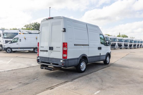 IVECO DAILY 35S17-3.0D DAILY 35S17-3.0D 2011 2 image 5