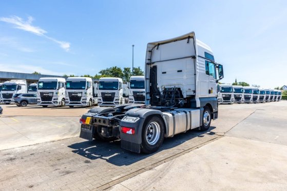 MAN TGX 18.470 XXL BLS + KIPHYDR. TGX 18.470 XXL BLS + KIPHYDR. 2019 2 Tractor Units image 2