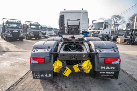 MAN TGS 33.440 BLS+ Big Axles+HYDR. TGS 33.440 BLS+ Big Axles+HYDR. 2014 2 Tractor Units image 9
