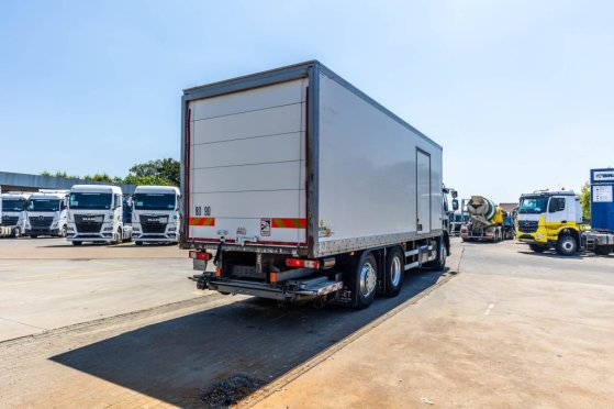 RENAULT D26.320-6x2+DHOLLANDIA 2T. D26.320-6x2+DHOLLANDIA 2T. 2017 2 image 5