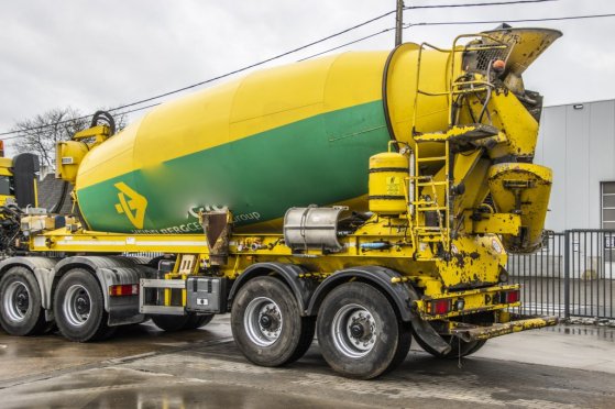LIEBHERR LIEBHERR BETON MIXER/MALAXEUR/MISCHER-12M³ LIEBHERR BETON MIXER/MALAXEUR/MISCHER-12M³ 2009 2 Concrete Mixer Pump ...