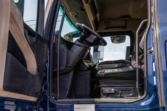 MERCEDES ACTROS 1848 LS+E6+HYDR. Mercedes-Benz ACTROS 1848 LS+E6+HYDR. 2014 2 Tractor Units image 15