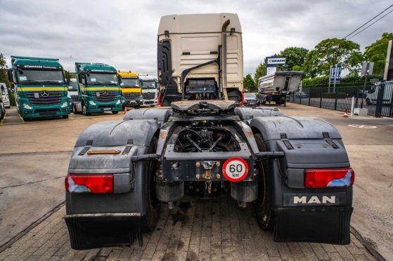MAN TGX 33.560 XLX BLS+BIG AXLES+INTARDER TGX 33.560 XLX BLS+BIG AXLES+INTARDER 2015 2 Tractor Units image 20