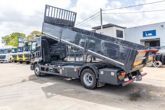VOLVO FL 290 - 21.000 KM FL 290 - 21.000 KM 2021 2 Tipper trucks image 48