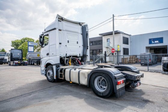 MERCEDES ACTROS 1845 LS Mercedes-Benz ACTROS 1845 LS 2015 2 Tractor Units image 35