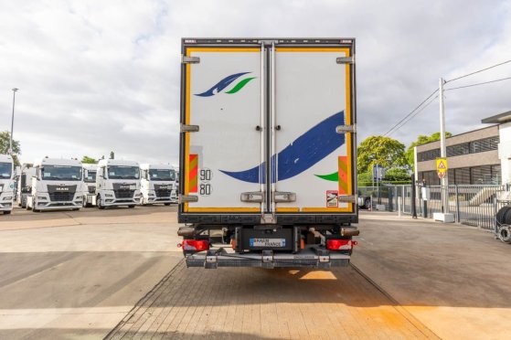 SCANIA R410+CHEREAU+CARRIER 1150 MT-TRI-TEMP+DHOLLANDIA 2.5T. R410+CHEREAU+CARRIER 1150 MT-TRI-TEMP+DHOLLANDIA 2.5T. 2016 ...