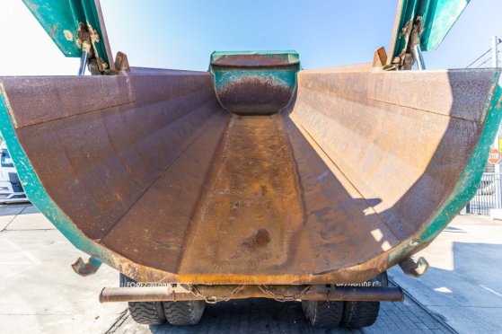 Heavy machinery product image - Image 5 of 15