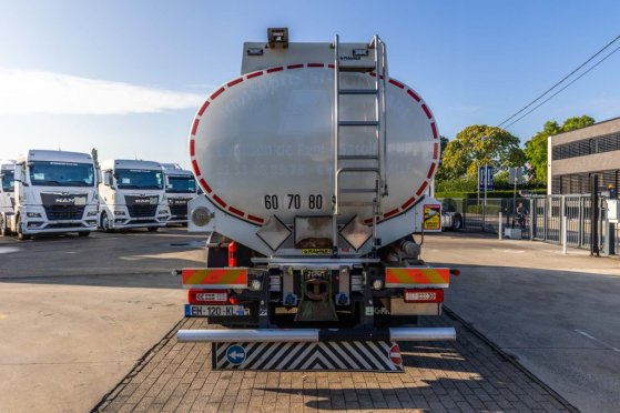 VOLVO FM 500 +MAGYAR 13.500 L /3COMP FM 500 +MAGYAR 13.500 L /3COMP 2016 2 image 4